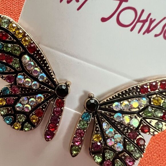 💙 Betsey Johnson stunning crystals butterfly wing earrings 💙 - Picture 4 of 7